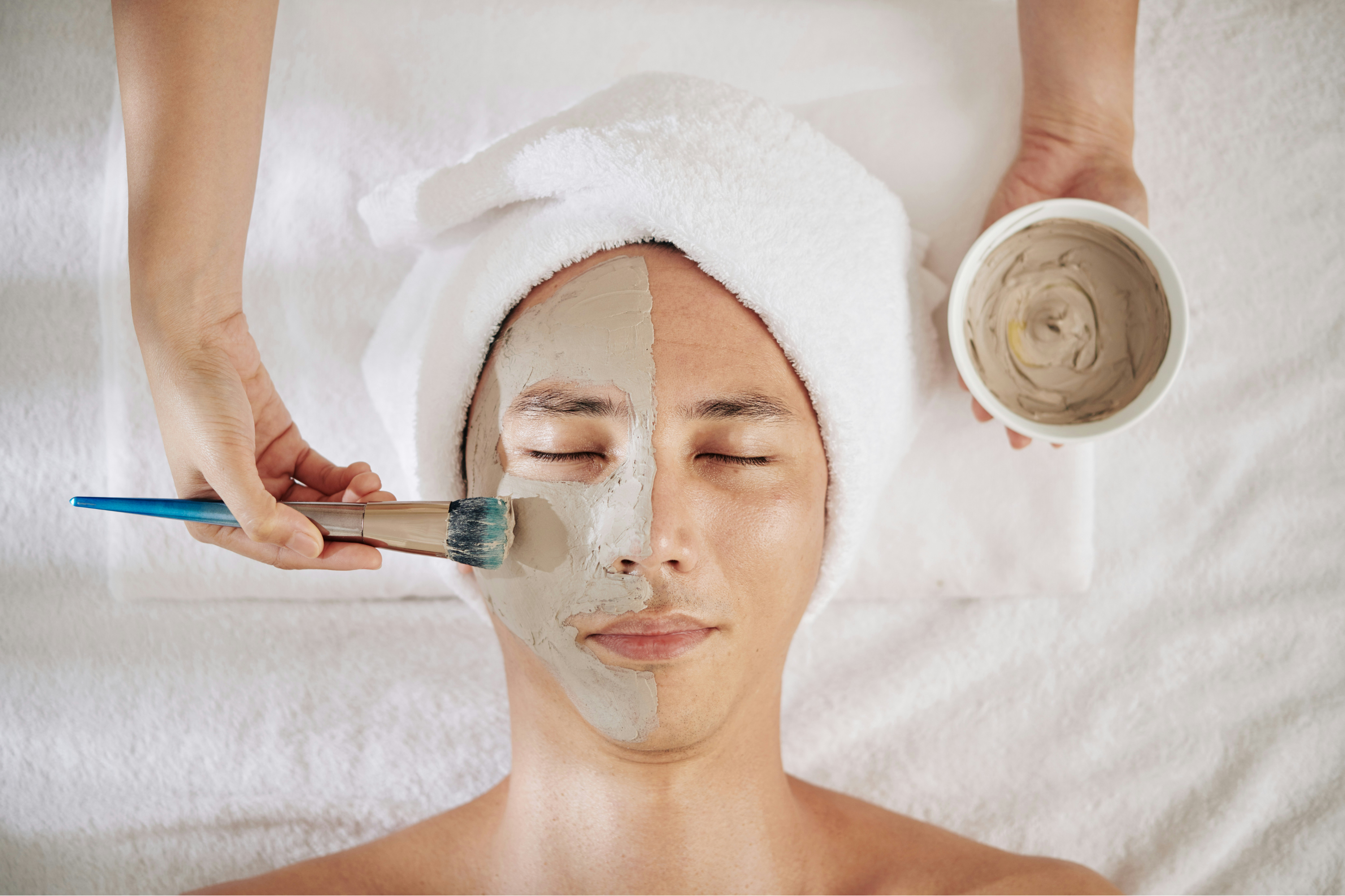 Les hommes peuvent-ils utiliser la skincare coréenne ? On démystifie tout