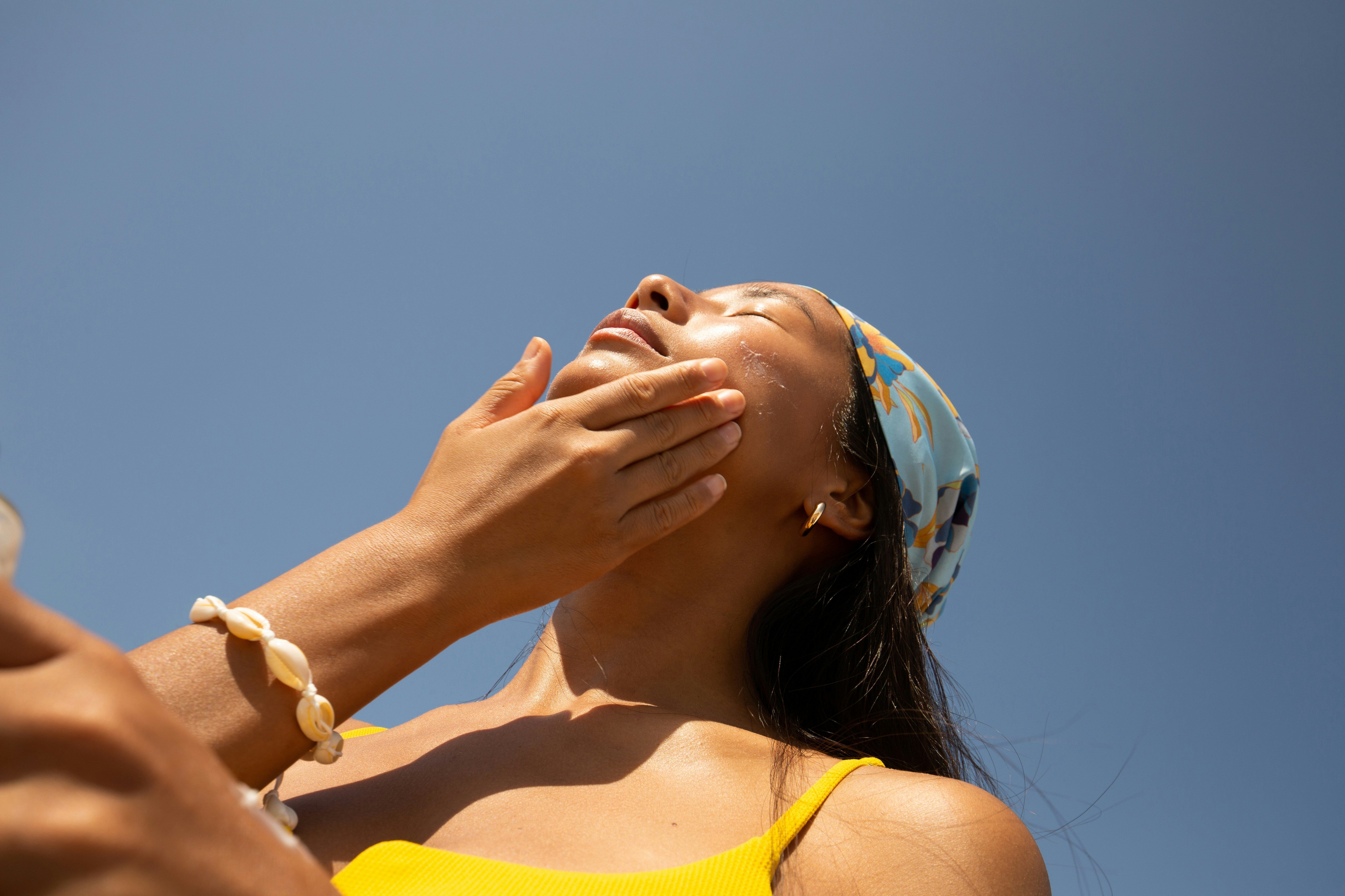 Quelle crème solaire coréenne choisir selon votre type de peau ?